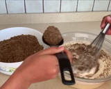 Foto del paso 6 de la receta: Bizcochón de galletas de chocolate (tipo Príncipe)
