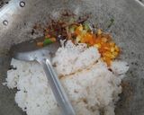 Foto langkah ke 3 dari resep Nasi Goreng Pelangi (leftovers meat).
