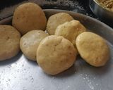 A picture of step 4 of Leftover Bharit stuffed Bati.