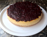 Foto del paso 7 de la receta: Cheesecake con frutos rojos