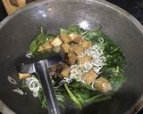 Foto langkah ke 4 dari resep Cah kangkung tempe teri.