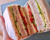 Hình bước làm 4 của món Bánh Mì Sandwich Kẹp Thịt Nguội Phô Mai 🥪