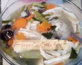 Foto langkah ke 5 dari resep Sop Jamur Kembang Tahu.