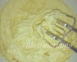 Foto langkah ke 1 dari resep Kue Janda Genit / Monde Susu.