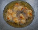 Foto langkah ke 4 dari resep Pisang Goreng Wijen Kayumanis.
