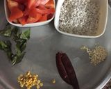 A picture of step 1 of Coconut tomato chutney.