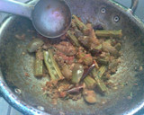 முருங்கைக்காய் கத்தரிக்காய் புளிக் கூட்டு ரெசிபி ஸ்டேப் 12 புகைப்படம்