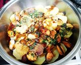 Foto del paso 4 de la receta Mejillones con patatas en salsa de pimentón