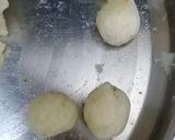 A picture of step 1 of Tiranga gravy kofta.