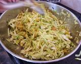 A picture of step 4 of Cabbage potato shak.