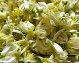A picture of step 1 of Drumstick Flower pakodas.