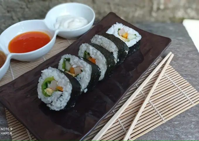 Langkah-langkah untuk membuat Cara membuat Sushi rumahan