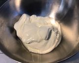 Une image de l'étape 6 de Cheesecake aux fraises,cerise et citron vert (speculoos et fromage blanc).