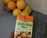 A picture of step 1 of Chilli Bites (daltjies).