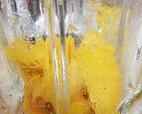 A picture of step 1 of My Mango & Mandarin Juice 😘 #2Flavours.