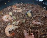 Foto del paso 5 de la receta: Fideuá fácil con un preparado de marisco