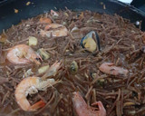 Foto del paso 5 de la receta: Fideuá fácil con un preparado de marisco