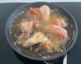 A picture of step 1 of Fried Chicken Wings With Cayenne & Paprika.