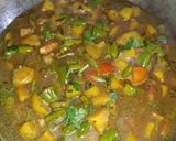 देशी परवल आलू की सब्जी (Desi parwal aloo ki sabzi recipe in Hindi) रेसिपी चरण 6 फोटो