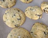 Foto langkah ke 4 dari resep Choco Chunks Cookies🍫🍪.