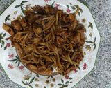 Foto del paso 4 de la receta: Pollo con tallarines estilo chino receta propia