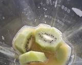Foto del paso 2 de la receta: Jugo multi-cítrico🍋🍊🥝