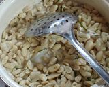 Foto langkah ke 3 dari resep Kacang Bawang Renyah.