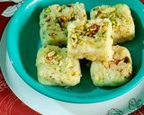 A picture of step 4 of Rice Flour Burfi.