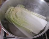 Foto del paso 1 de la receta: Lasaña de col y frankfurt