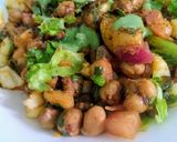 A picture of step 4 of Unique chana chaat.