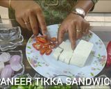 पनीर टिक्का सैंडविच(paneer tikka sandwich recipe in hindi) रेसिपी चरण 2 फोटो