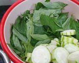 Hình bước làm 2 của món Canh cua rau đay