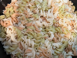 Pollo salteado con tallarines de arroz apto APLV y AAM
