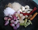Foto langkah ke 3 dari resep Garam asem ayam.