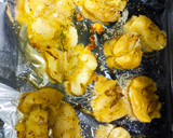 Foto del paso 4 de la receta: Patatas rotas al horno