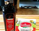 A picture of step 1 of Mike's Caprese Salad With Balsamic Reduction.