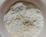 Foto langkah ke 2 dari resep Roti Manis.