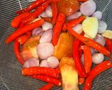Foto langkah ke 2 dari resep 355. Sambal Ikan Asin Peda.