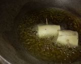 A picture of step 4 of Samosa roll.