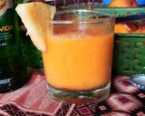 A picture of step 6 of Mango pineapple smoothie.