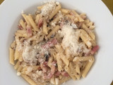 Macarrones a la carbonara española