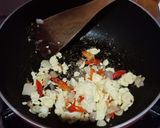 Foto langkah ke 3 dari resep Tumis Bunga Bawang.
