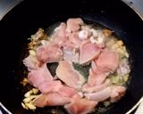 รูปขั้นตอนการทำที่ 3 ของ ไก่ผัดน้ำมันหอย