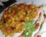 A picture of step 6 of Indian chole.
