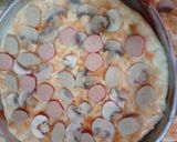Foto langkah ke 6 dari resep Egg-free button mushroom pizza.
