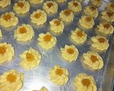 Foto langkah ke 3 dari resep Semprit Eggless.