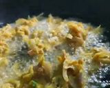 A picture of step 4 of Pyaaz pakode.
