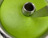 Foto langkah ke 7 dari resep Chiffon Pandan.