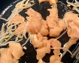 Foto del paso 5 de la receta: Spaghetti de calabacín 🥒 con pollo 🍗 y chipotle 🌶 en la airfryer