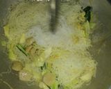 Foto langkah ke 5 dari resep Bihun Goreng.